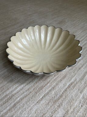 Julia Knight Peony Round Bowl, 12-Inch, Snow White, Silver Outer Shell Look